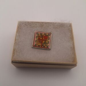 Teacher/school themed pin BSD